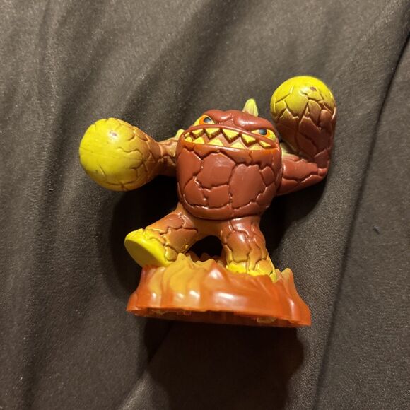 Skylanders Eruptor Spyro’s Adventure Figure - Picture 1 of 2